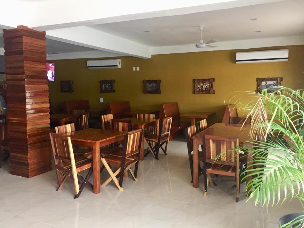 Hotel Casa Maran Xpujil Exterior photo